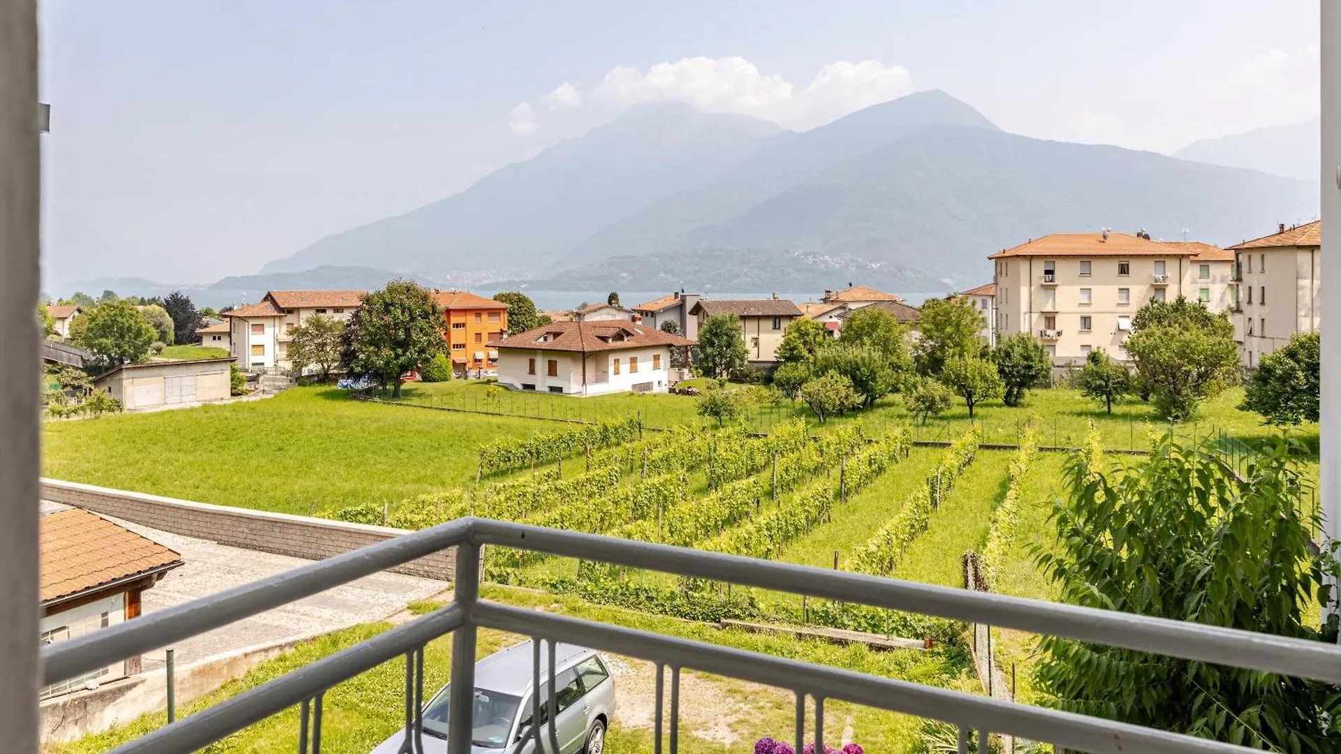Semesterbostad La Terrazza Del Nonno Villa Dongo Italien